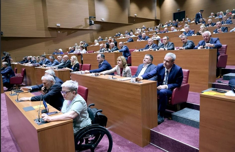 Zastupnici iz BiH u Hrvatskom saboru potrošili preko 12 tisuća eura za putovanja